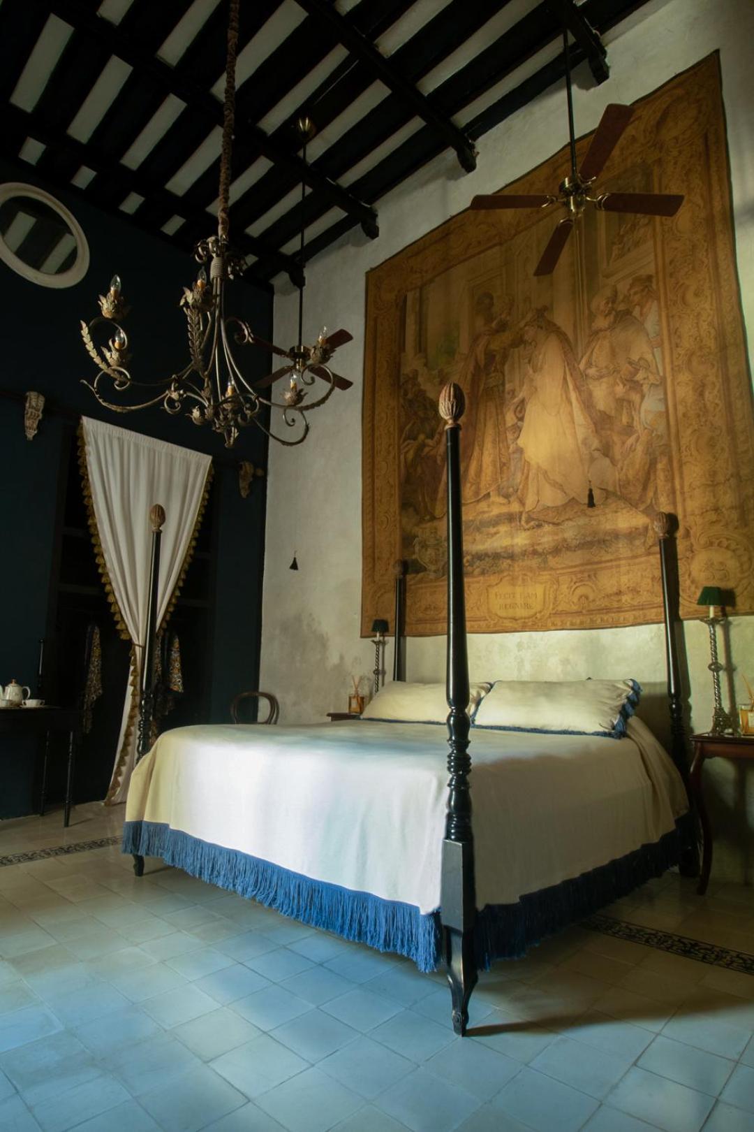 Coqui Coqui Meson De Malleville - Valladolid Valladolid  Dış mekan fotoğraf